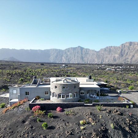 לינה וארוחת בוקר Portela Casa Alcindo מראה חיצוני תמונה